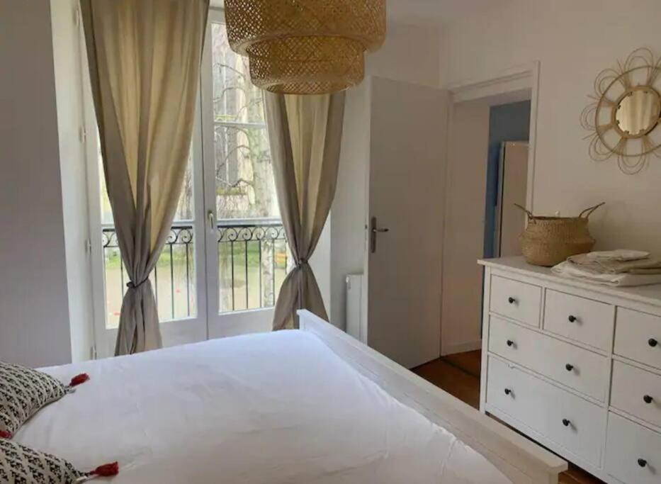 Appartement Calme Centre-Ville. Dieppe Bagian luar foto